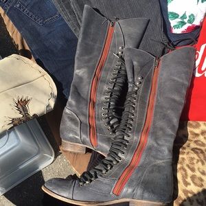 Steve Madden Boots Size 8
